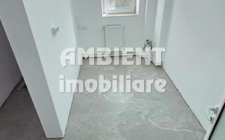 DE ÎNCHIRIAT - Spațiu birouri - Apartament cu 3 camere, parter, zona CENTRU; - Poză 6