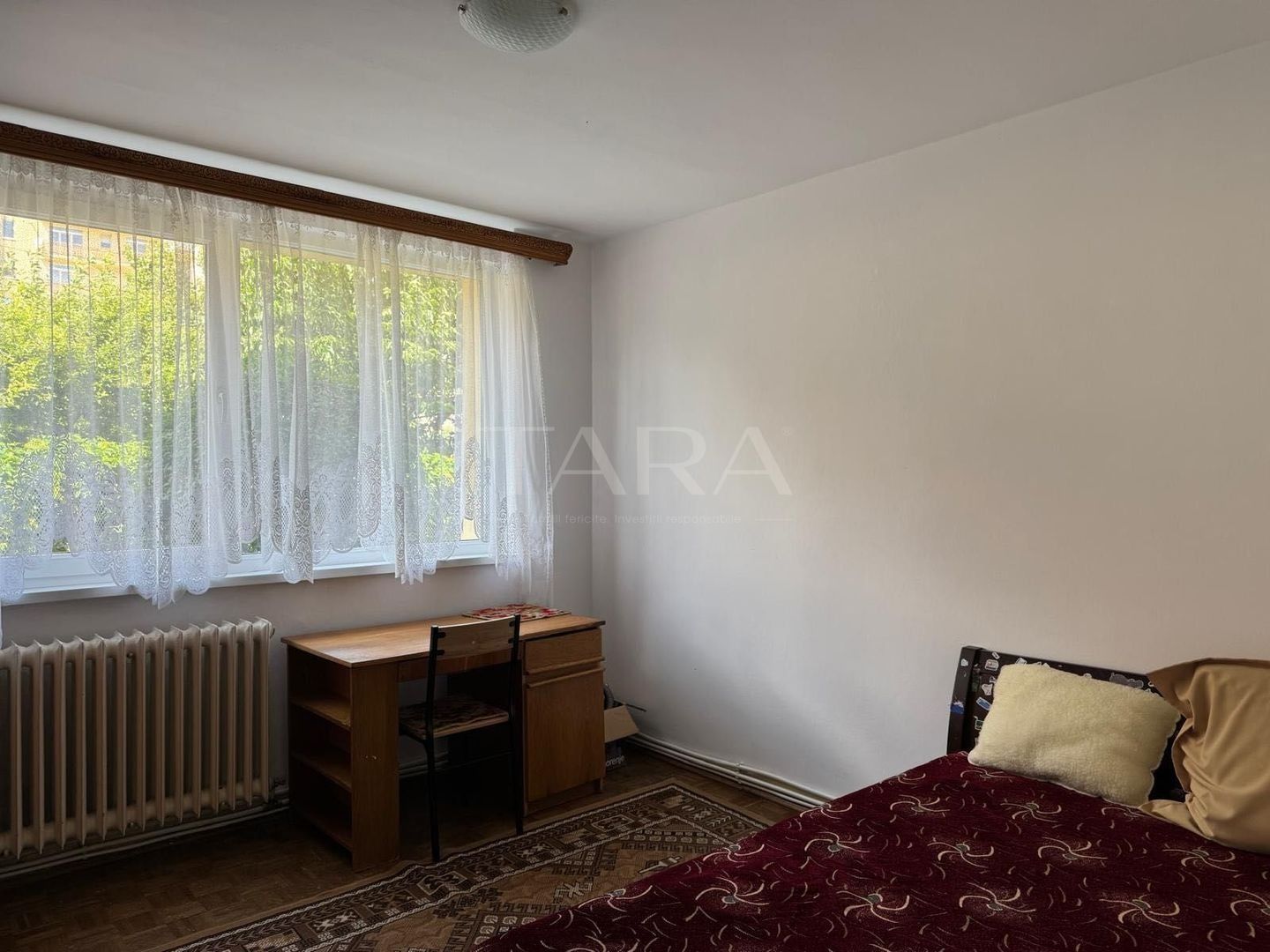 Apartament cu 3 camere decomandate, 57 mp, parter, în Grigorescu. - Poză 2