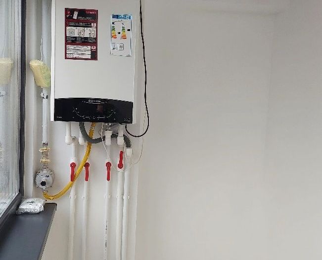 🏡 Apartament 2 camere decomandat, etaj 2, zona Liceu Auto SID V - Poză 5