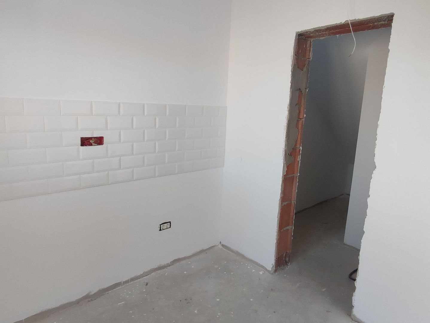 Sanandrei,Duplex P+E, Drum Asfaltat, Proiect Modern. - Poză 8