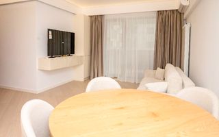 Închiriere apartament 3 camere, 79 mp | Cortina North - Poză 2