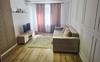 Vânzare apartament 2 camere Titan-1 Decembrie,parter, bloc 1980, renovat total. - Poză 1