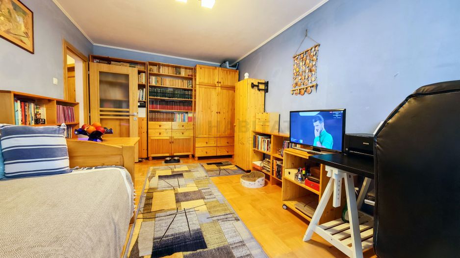 Eleganță Clasică și Lumină Naturală – 2 Camere Patrioților (Nicolae Grigorescu) - Poză 3