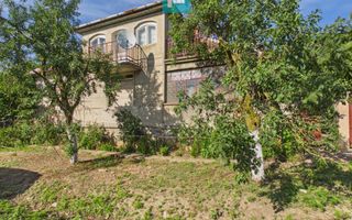 Casă cu 4 camere și teren de 2880 mp în Fiscut - Poză 11