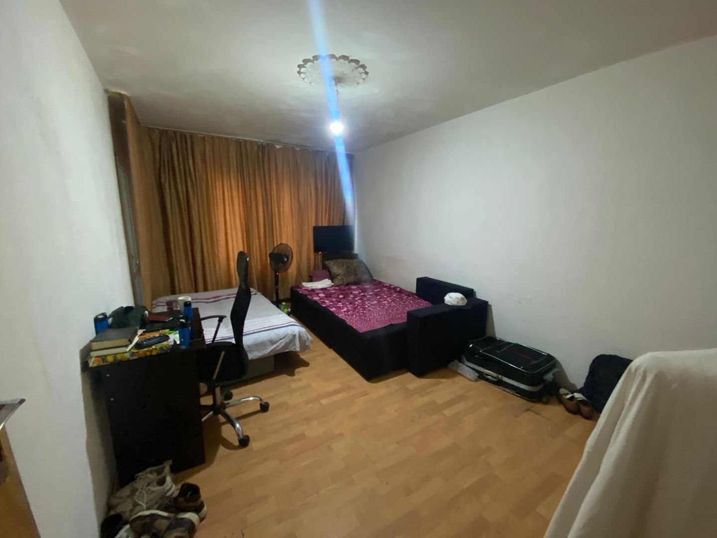 3 camere decomandat  Parcul Drumul Taberei - Poză 6