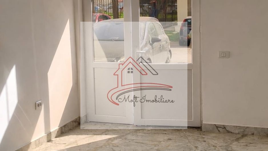 SPATIU COMERCIAL- PELICAN - Poză 1