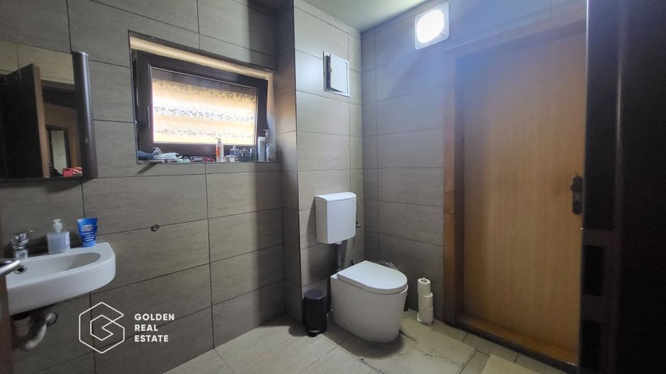 Casa individuala + locuinta secundara de vanzare in Giroc - Poză 9