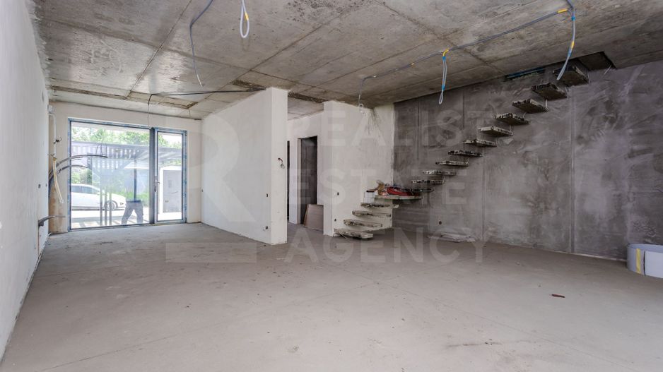 Casă , Hitech, 220 mp, amplasat pe str. Vierul, Dumbrava - Poză 6