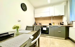 2 camere central vis-a-vis de Posta Mare - Poză 16