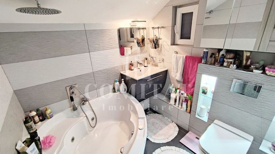 Apartament pe 2 niveluri idea pentru o familie - Poză 8