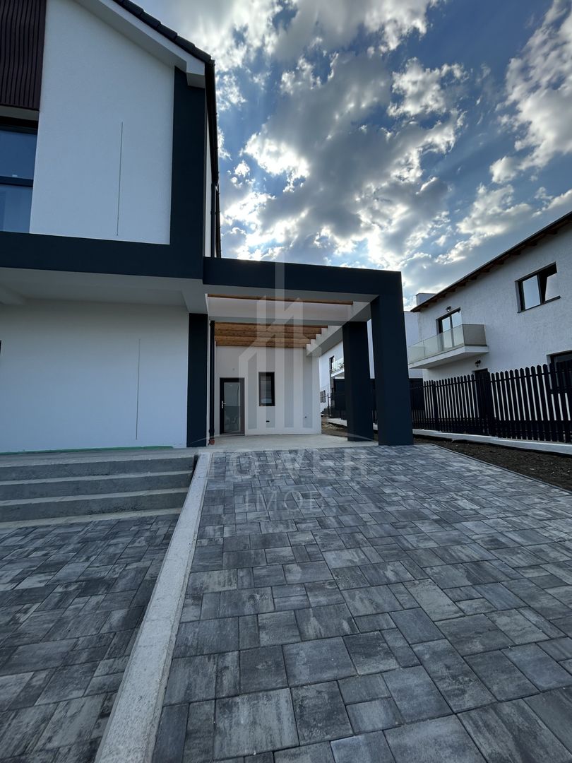 Casa pe care o cauți lângă Sibiu! 🏡 Construcție nouă + 360 mp teren - Poză 2
