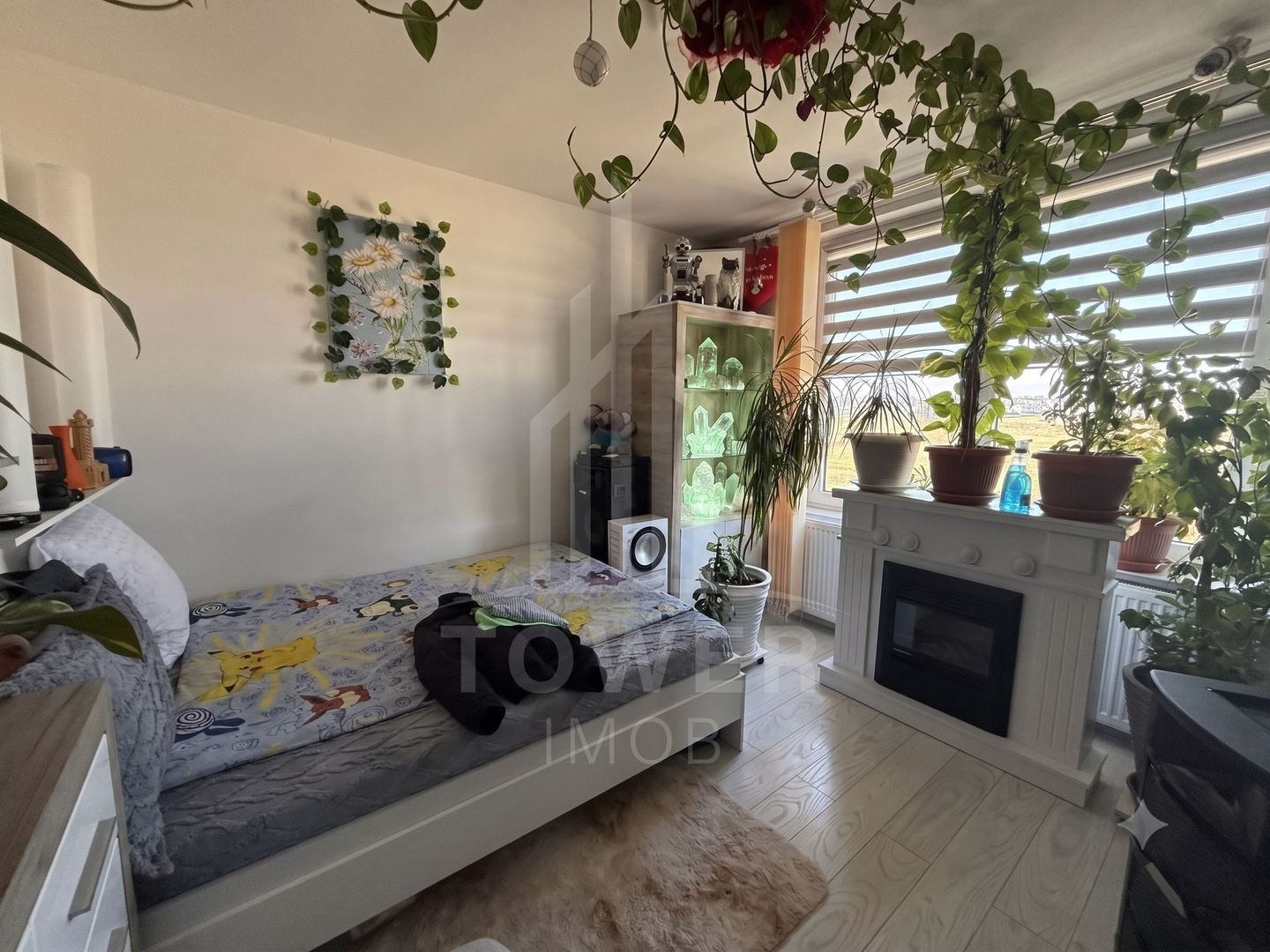 Apartament 3 camere, etaj 3, balcon și loc de parcare - Poză 2