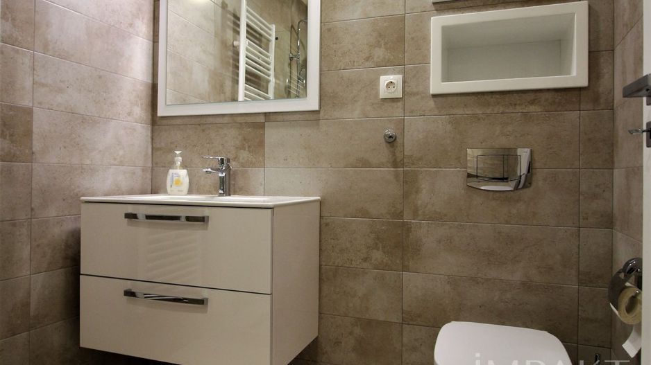 Apartament de inchiria premium 3 camere ,parcare, în centrul Clujului! - Poză 12