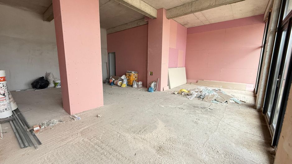 Spatiu Comercial 135 mp Aerocity | Tunari - Poză 6