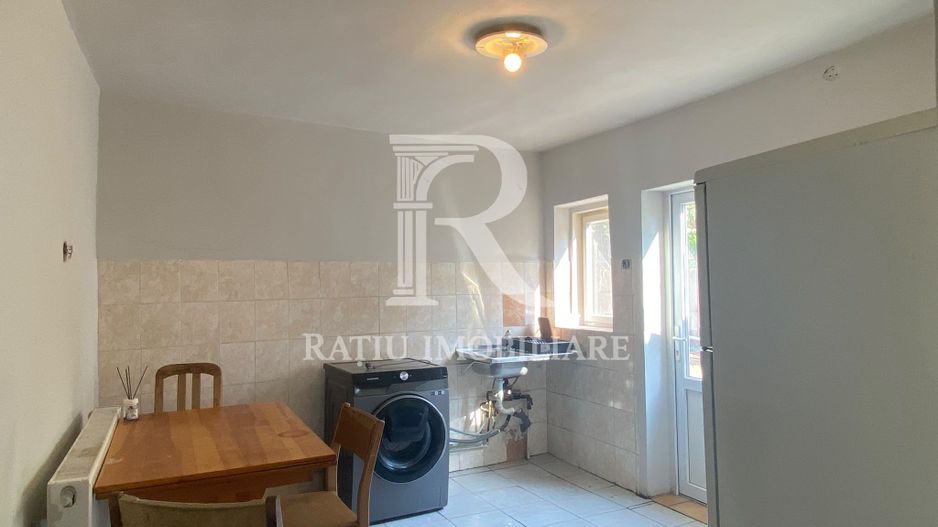 Casa cu 4 camere | Str.Louis Pasteur | Oradea - Poză 7