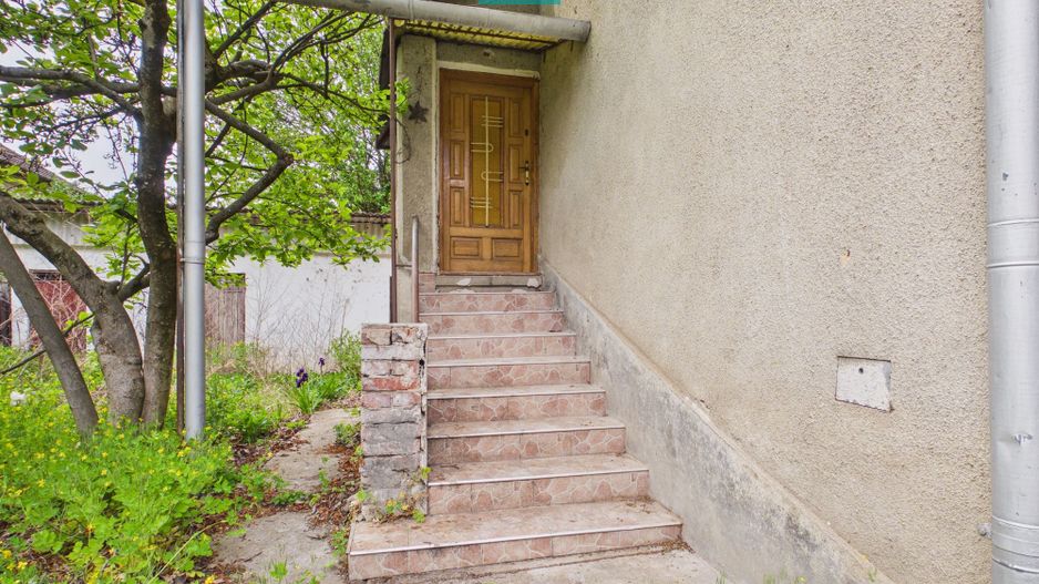 Vilă cu potențial pe Calea Romanilor - Poză 17