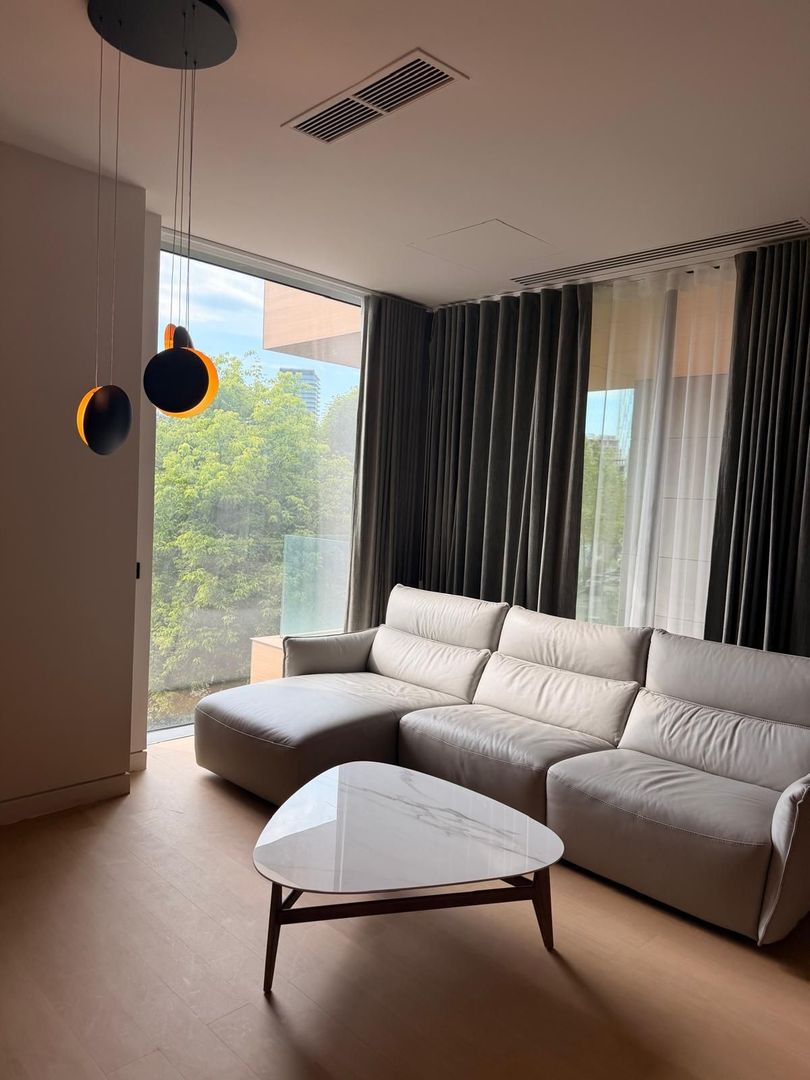 Apartament Exclusivist cu Vedere către Lacul Floreasca - Poză 3