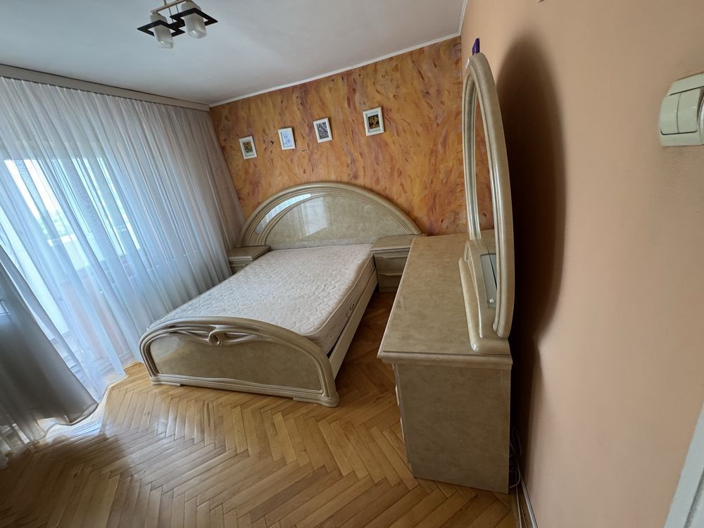 Apartament 3 camere bd Constantin Brancoveanu - Poză 1