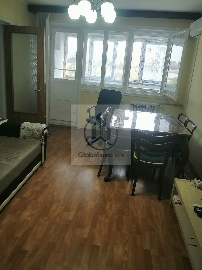 Apartament 3 camere decomandat - Șoseaua Colentina, vis-à-vis de Școala 39 - Poză 2