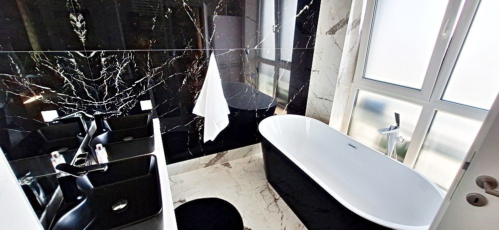 Penthouse cu terasa si jacuzzi in zona Coresi 2000 euro/luna - Poză 19
