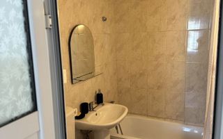 Inchiriez apartament 3 camere podu ros - Poză 7