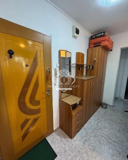 Apartament 2 camere decomandat de vanzare in zona Aparatorii Patriei - Poză 3