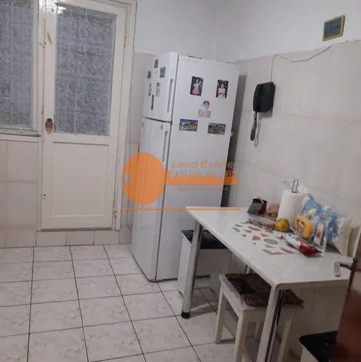 Apartament cu 3 camere in zona Crangasi - 6 minute de Metrou - Poză 6
