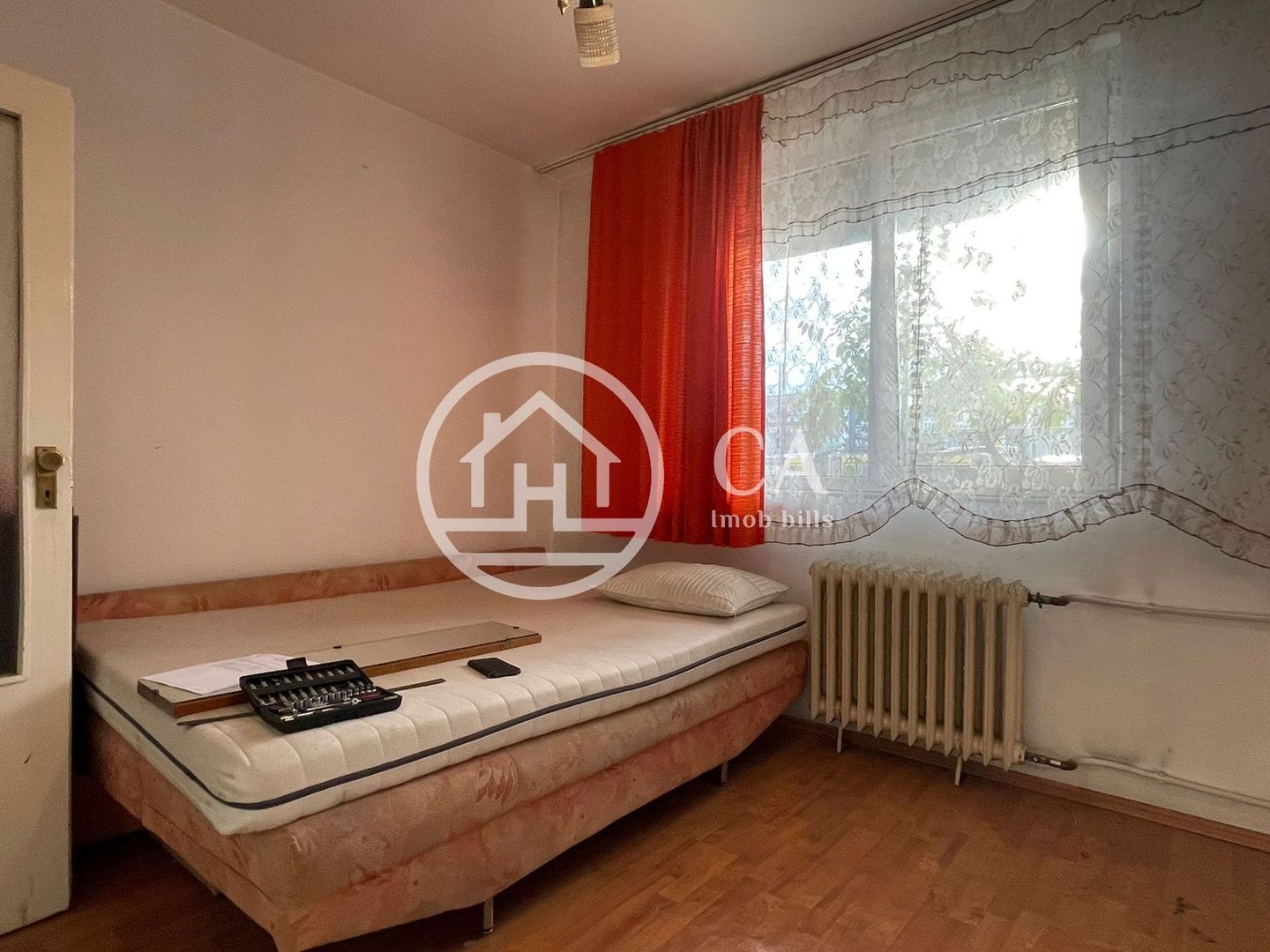 Apartament de vânzare cu 3 camere în zona Nufarul, Oradea - Poză 6