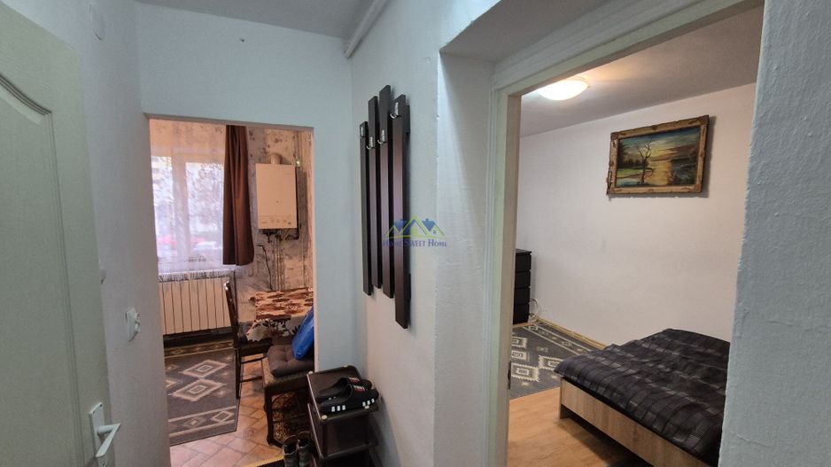 Vand Gars. zona M3(langa Profi si U-uri),etaj 1, 30mp, balcon, parcare - Poză 1