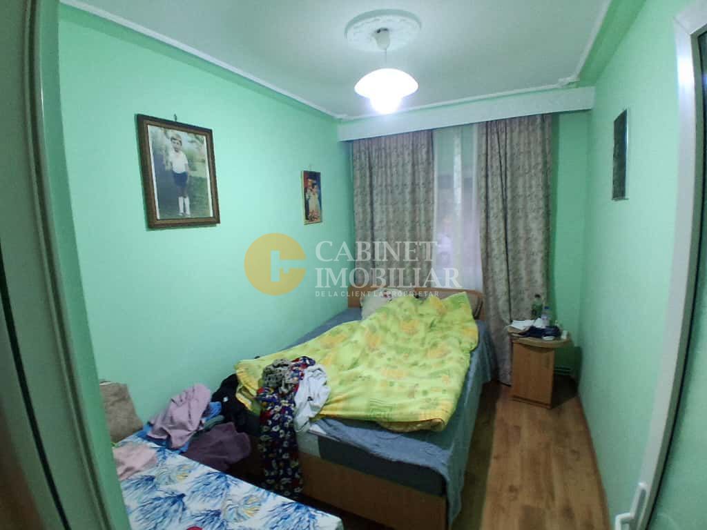 Apartament 3 camere, statia Padurii- Tatarasi, bloc '80 - Poză 3