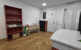 Interbelic 1934 | 4 camere, 4 balcoane, centrala | Piata Sf. Stefan - Poză 6