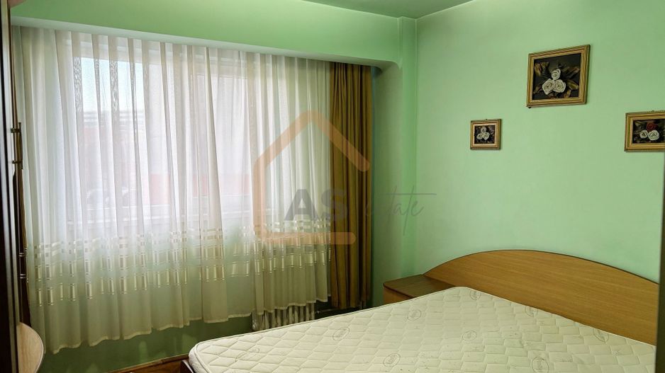 De închiriat | Apartament 4 camere | Calea Aradului | Parcare inclusă - Poză 3