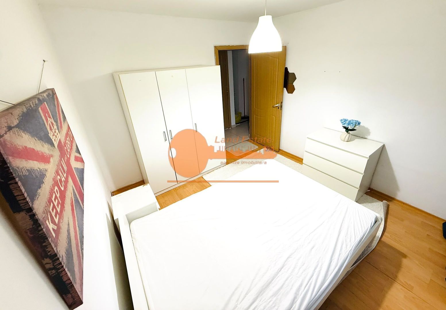 Apartament cu 3 camere in zona Crangasi - Poză 13