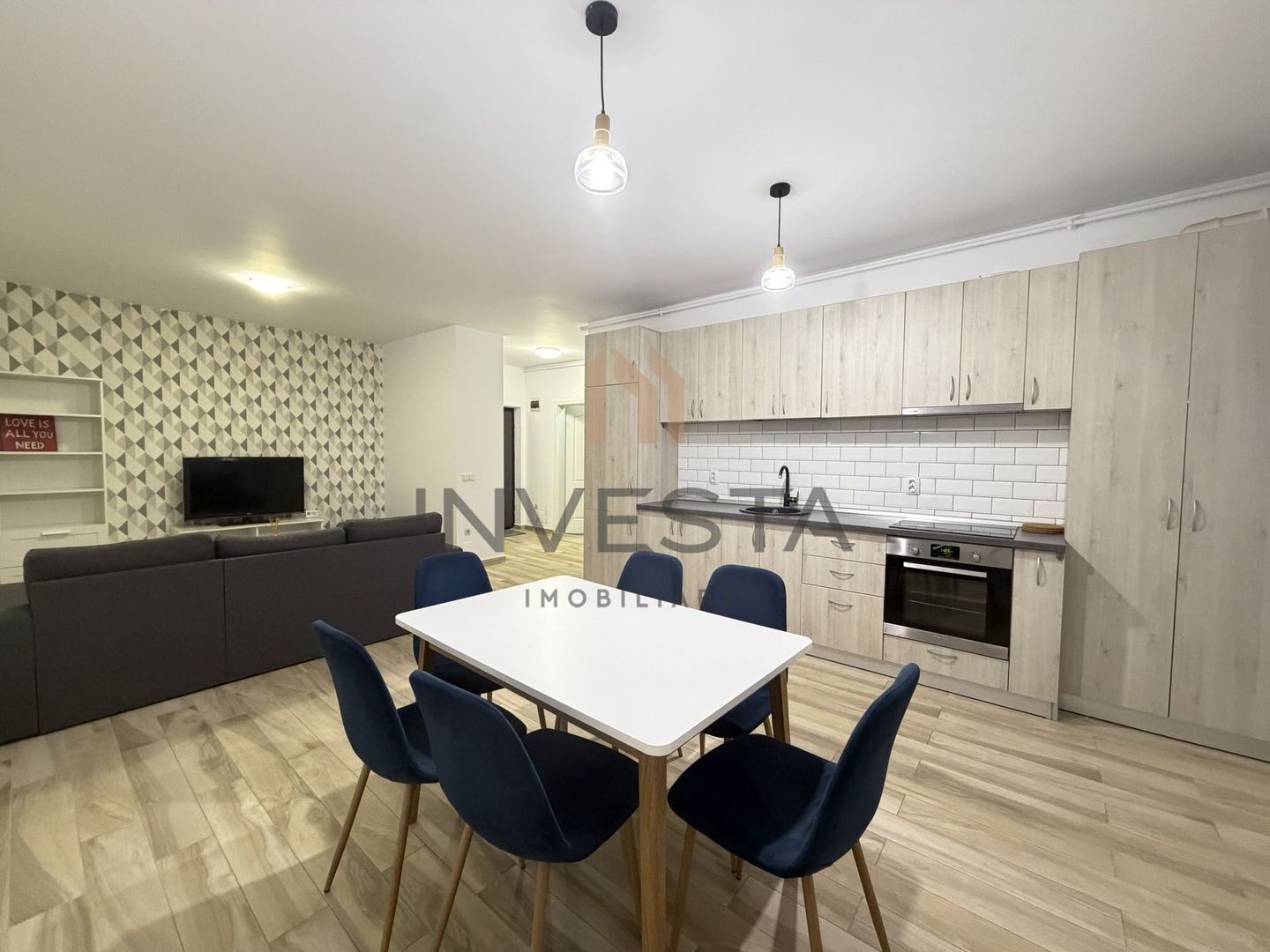 Apartament de inchiriat 2 camere si loc de parcare subteran- Europa - Poză 1