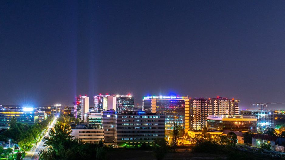 Aviatiei Tower - Poză 2