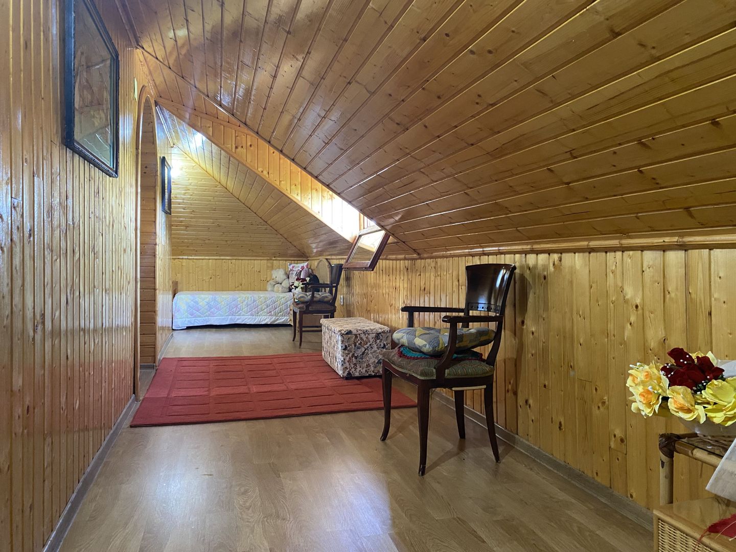 Oaza de liniste si verdeata! Vanzare casa cu 5 camere in Pucioasa - Poză 16