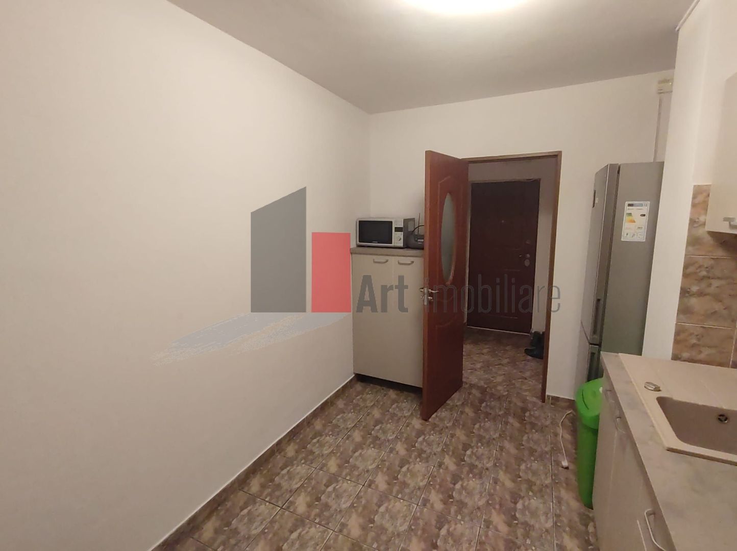Prima închiriere apartament decomandat 3 camere - Bd. Lacul Tei -Parcul Circului - Poză 8