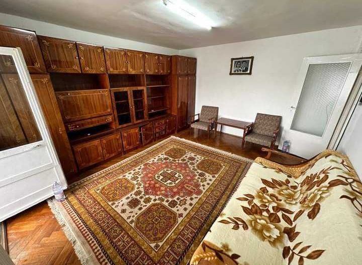 BRASADAS vinde ap 4 cam etaj 3/4 Micro 16. - Poză 1