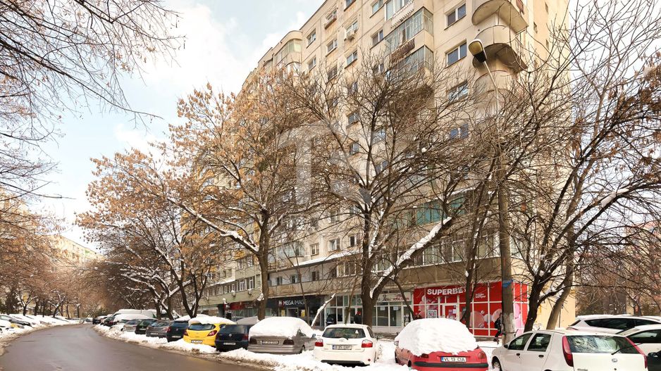 Apartament de vanzare 3 camere - Teiul Doamnei. - Poză 19