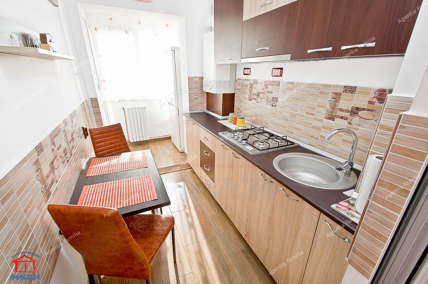 Apartament 1 cameră de închiriat, Centru - Poză 4