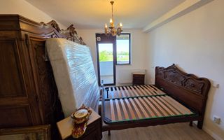 Apartament 5 camere, renovat, 68 mp utili + mansarda 52 mp,  Cetate - Poză 7
