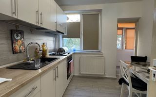 Apartament 3 camere | Ultracentral | Parter | 2 balcoane - Poză 5