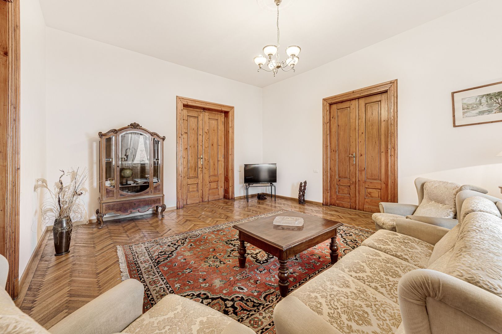 Apartament in Palatul Bohus - Poză 1