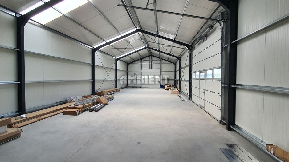 DE ÎNCHIRIAT - HALĂ 200 mp + parcare 300 mp, Str. CĂLUGĂRENI; - Poză 2