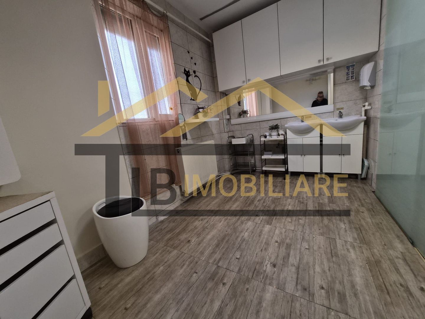 Spatiu de inchiriat, 30mp, cosmetica, Zona Pandurilor - Poză 12