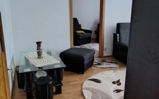 Apartament 2 camere bucatarie inchisa baie cu geam zona Mihai Viteazu - Poză 1