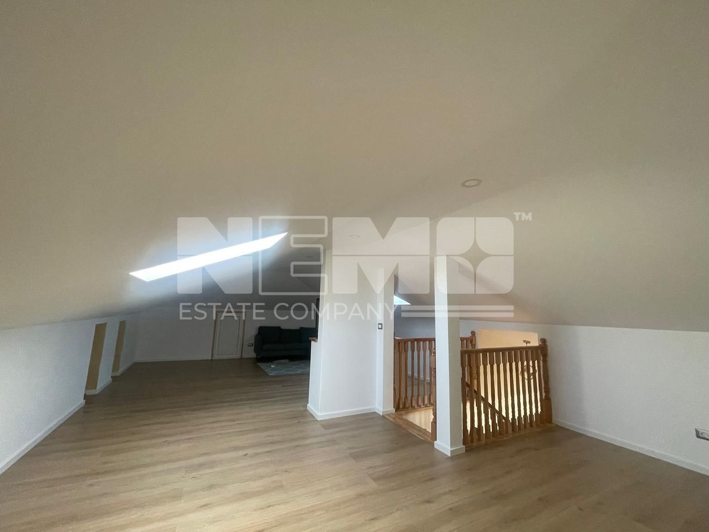 CASA MODERNA CU 4 CAMERE SI CURTE | 161 MP+48 MP ANEXA | VOLOVAT - Poză 15