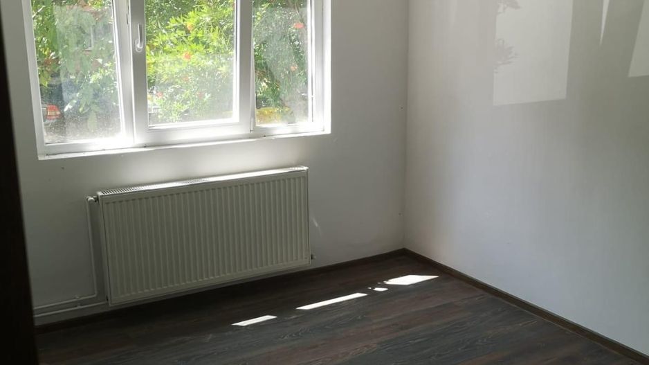 Apartament cu doua camere-zona Girocului - Poză 3
