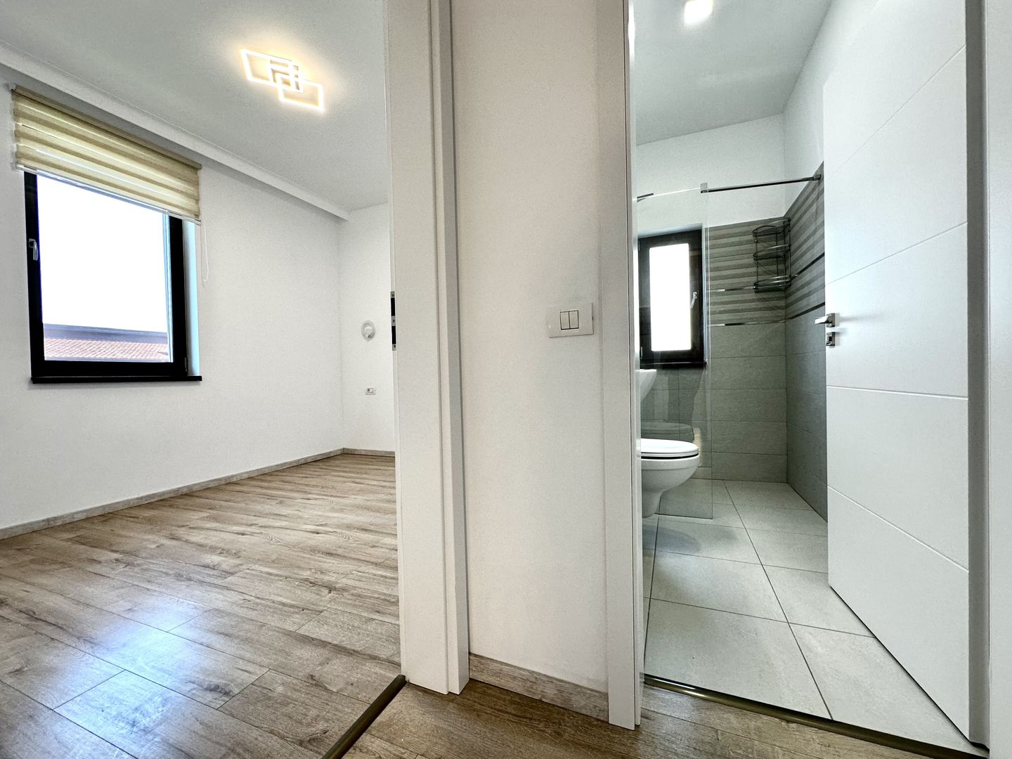 Casa de inchiriat la Liziera Pădurii - intrarea in Dumbrăvița - Poză 22