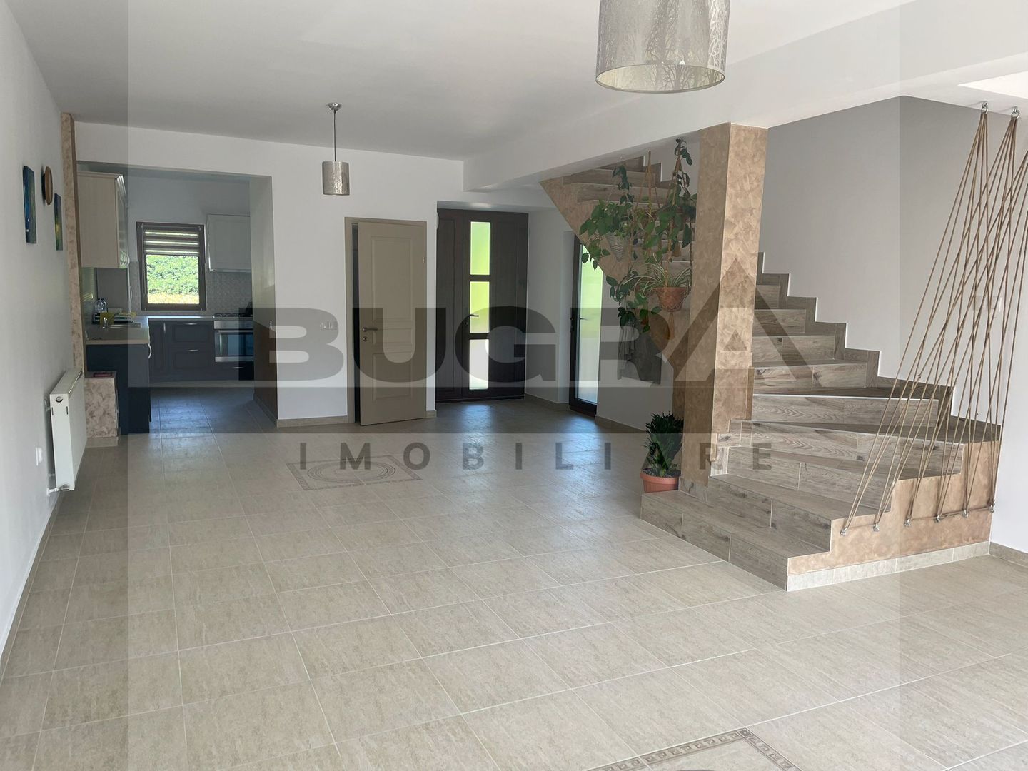 Casa moderna de 220mp, 100mp curte, 3 parcari,zona Feleacului - Poză 1